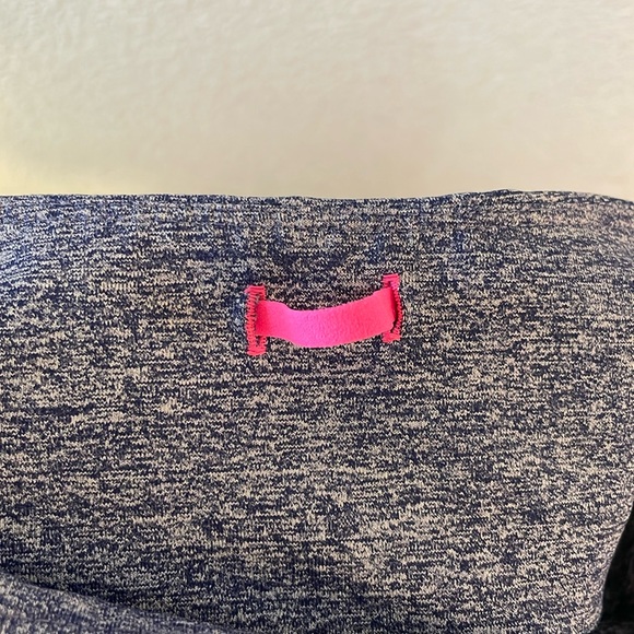 Victoria’s Secret VSX Sport Leggings - Picture 5 of 8